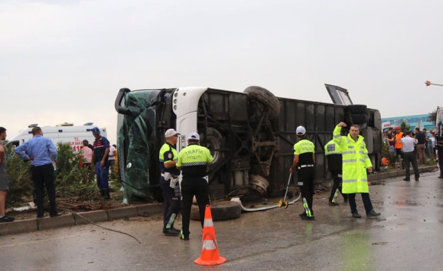 Manisa da otobüs kazası: 1 ölü